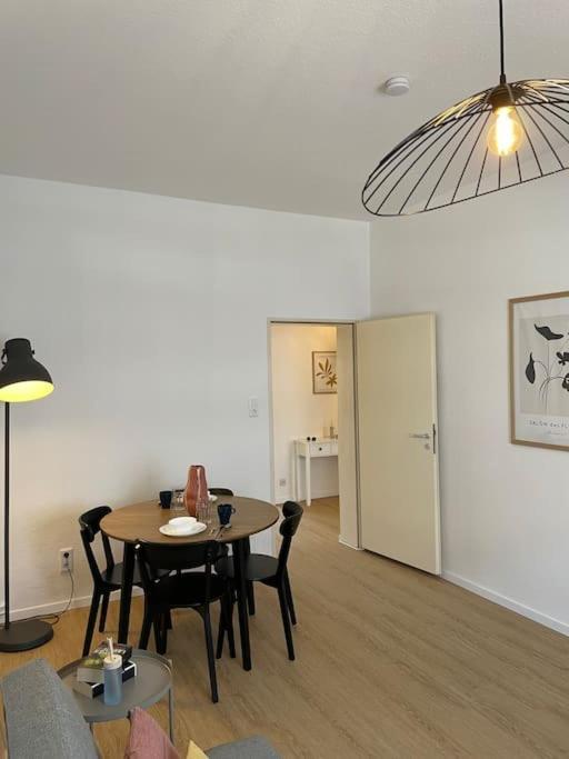 Stilvolle 3 Zimmer Wohnung In BRE المظهر الخارجي الصورة